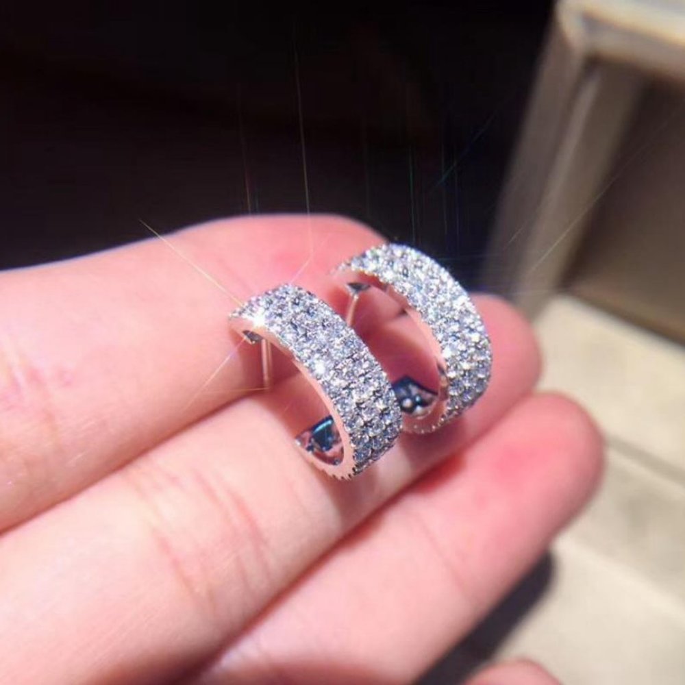 NEW 18K White Gold Triple Diamond Hoop Earrings - Picture 4 of 6